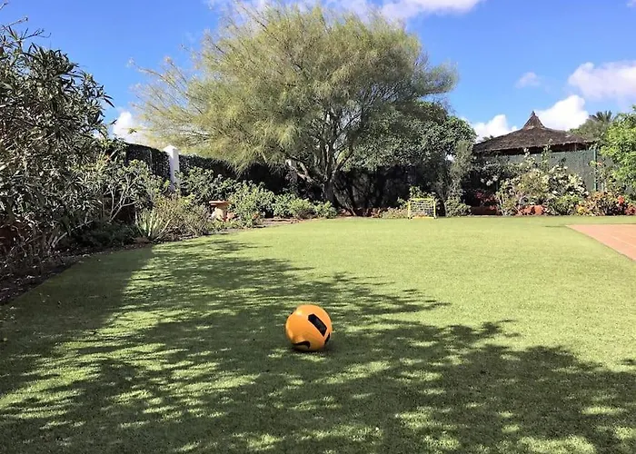 Golf Course With Private Heated Pool *