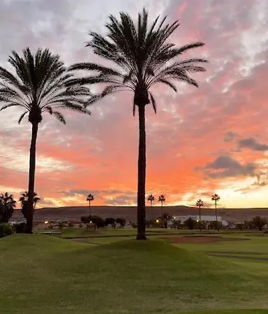 Golf Course With Private Heated Pool *